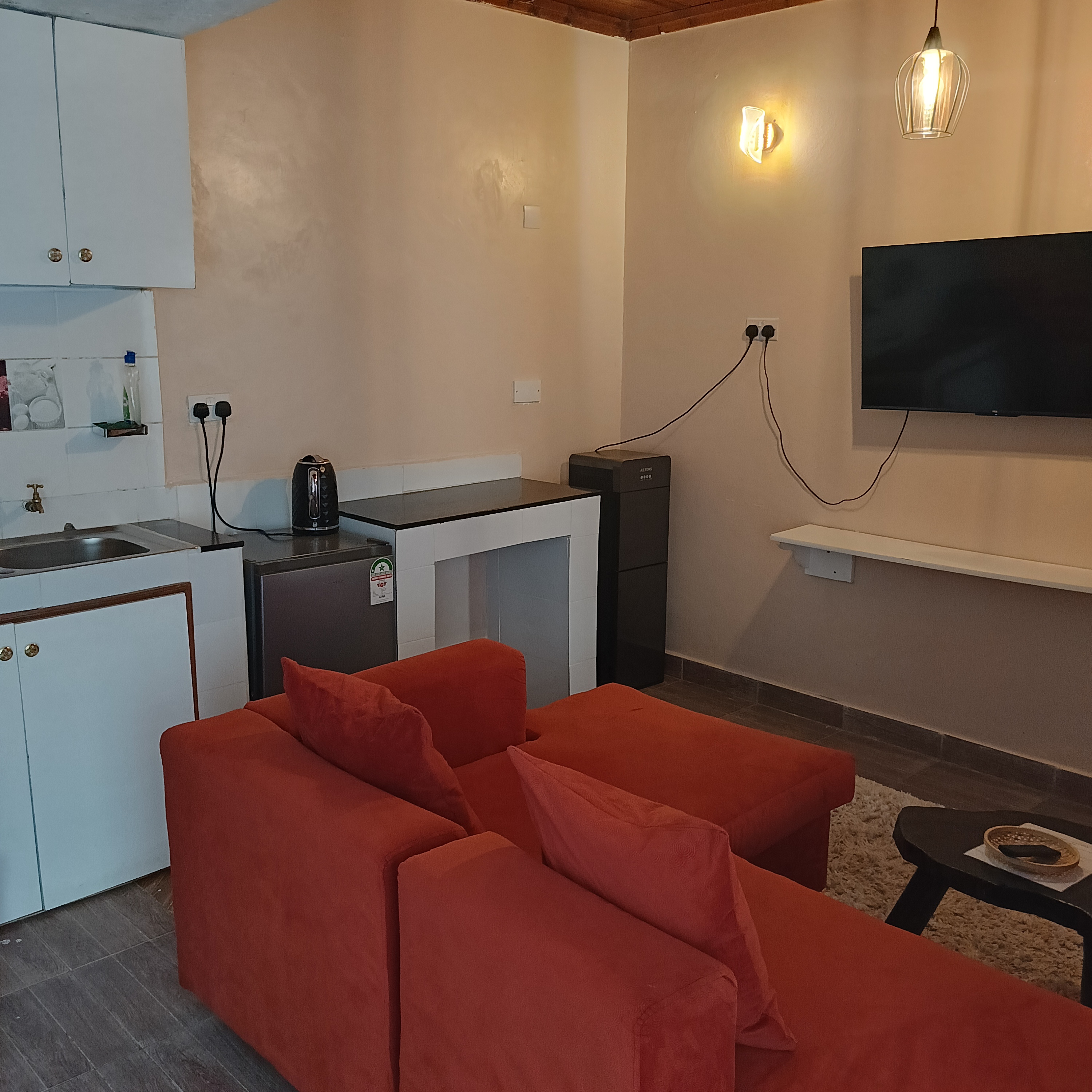 Room 14/2