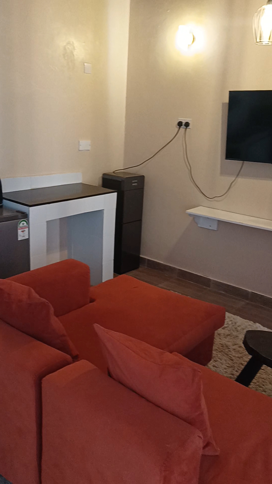 Room 14/2